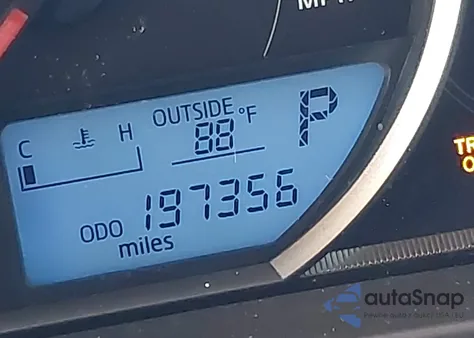 2013 Toyota Rav4 Xle z USA, uszkodzony, nr VIN JTMWFREV8D5001441